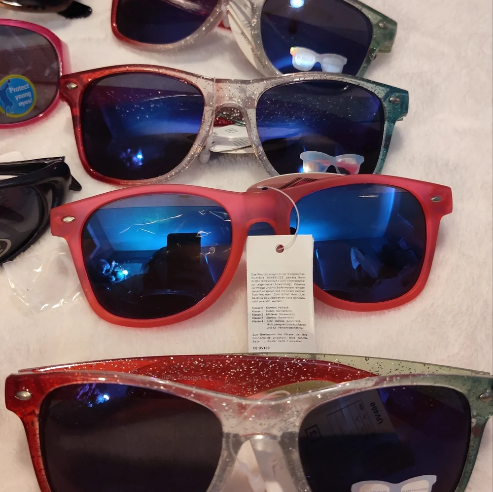 NWT! HUGE BUNDLE Of Kids/Teens Sunglasses (17prs)